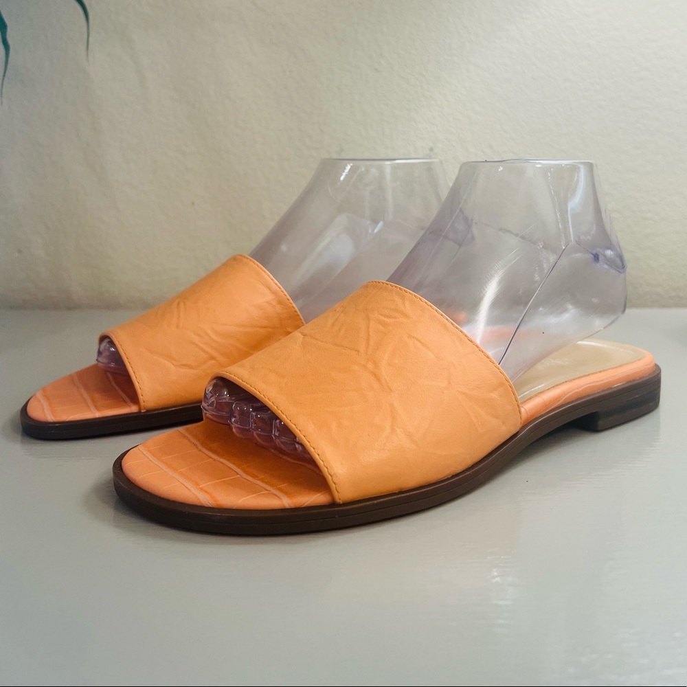 Vionic Demi Croco Comfort Supportive Slip On Sandals Size 7.5